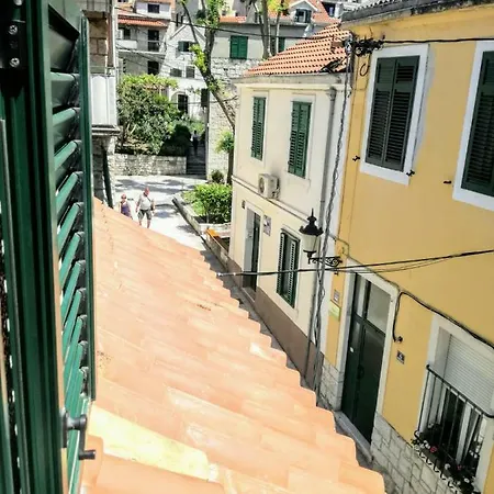 Abazur Split